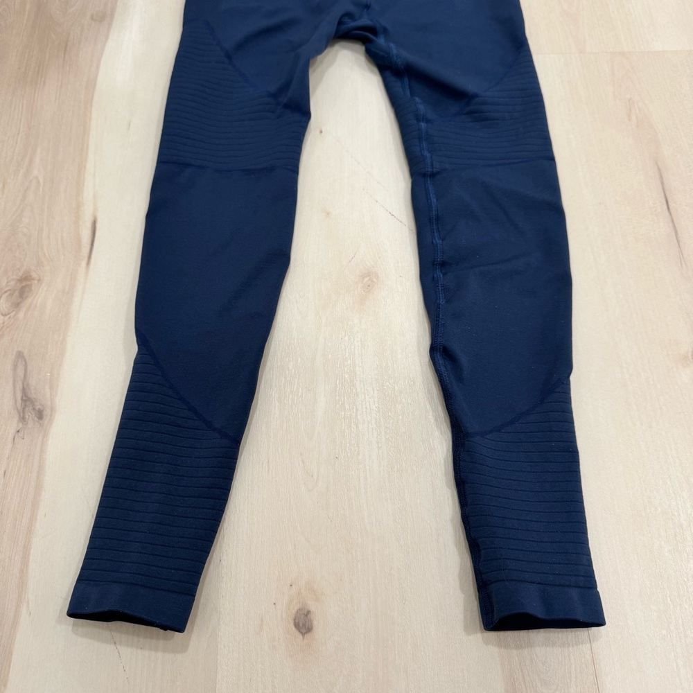 Alphalete Moto Leggings Women's Small Navy Blue High Waisted Compression - Picture 2 of 11